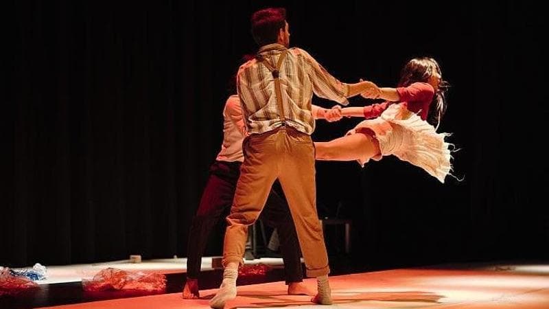 Immagine del post 4073 - Bari “Mio figlio autistico escluso da un laboratorio, è stato umiliante”. Il teatro: “Incontriamoci” - Bari