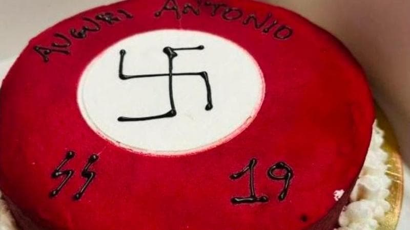 Svastica e simbolo delle SS sulla torta di compleanno, bufera su una pasticceria a Matera - Bari