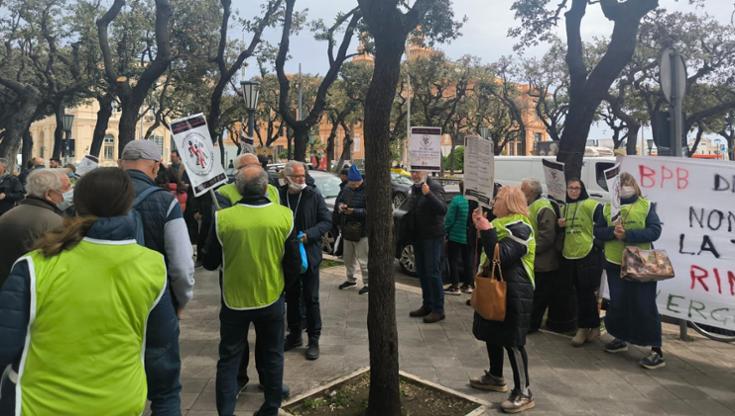 Immagine del post 6050 - Bari Gli azionisti della ex Popolare Bari contestando BdM: “Estromessi dall’assemblea dei soci, isolati” - Bari