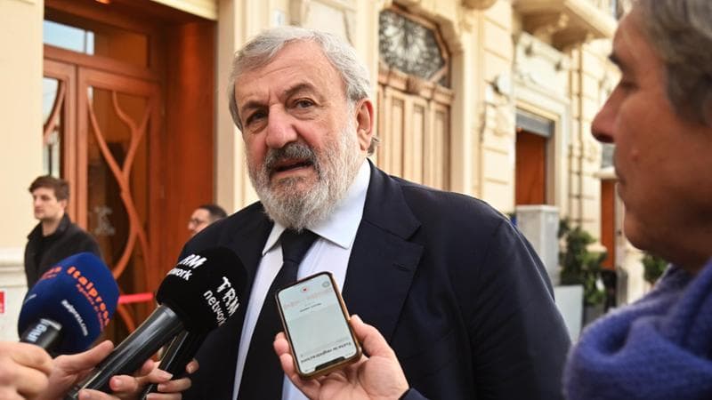 Immagine del post 6021 - Bari La parità di genere in consiglio? In Puglia nessuno ha pagato: la legge è una beffa - Bari