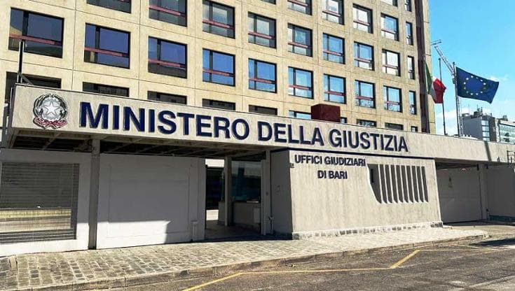 Immagine del post 19478 - Bari Bari, portò una bomba nella sala dei Testimoni di Geova: chiesto il processo. “Fanatismo religioso” - Bari