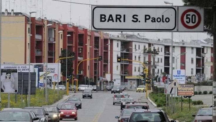 Al San Paolo il funerale di Giosuè, il bimbo di 7 anni precipitato dal balcone. Aperta un’inchiesta - Bari