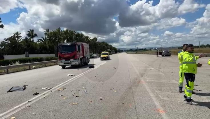 Immagine del post 7323 - Bari Un morto e un ferito grave nello scontro tra due auto sulla tangenziale di Foggia. Traffico deviato - Bari