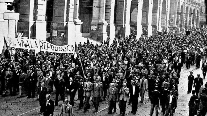 Immagine del post 20581 - Bari “Abbasso la monarchia!”: a Bari il sì alla Repubblica arrivò prima del 2 giugno ’46 - Bari