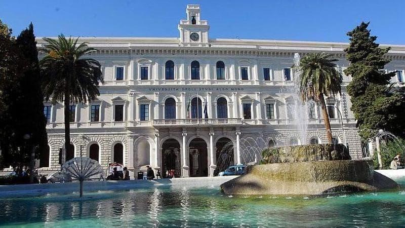 Immagine del post 9759 - Bari Università, Bari torna tra i mega atenei, PoliBa stabile. “Costa troppo mantenere i figli al Nord” - Bari