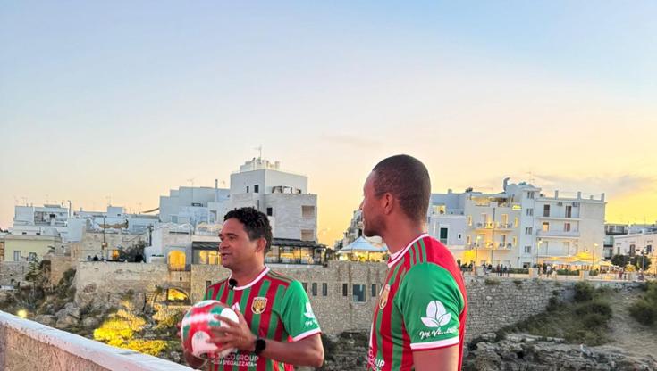 Immagine del post 9739 - Bari “Dida e Serginho al Polignano”, ironia social per i due ex campioni del Milan in vacanza in Puglia - Bari