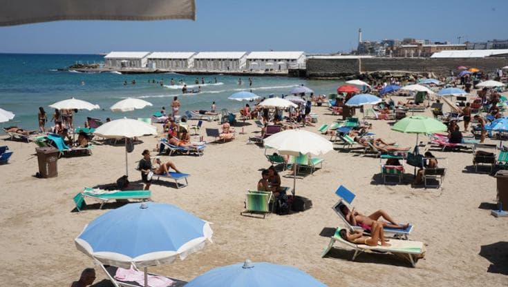 Immagine del post 22916 - Bari Weekend rovente in Puglia temperature anche oltre i 40 gradi. L’esperto: “Ma potrebbe piovere” - Bari