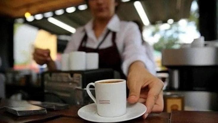 “Difendo il caffè a 25 centesimi nei nostri lidi a Taranto. L’ombrellone? Tutta l’estate a 110 euro” - Bari