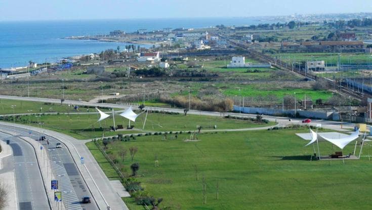 Bari, come cambierà il lungomare sud: due corsie invece di 4, zona 30 km/h, passeralla sul mare - Bari