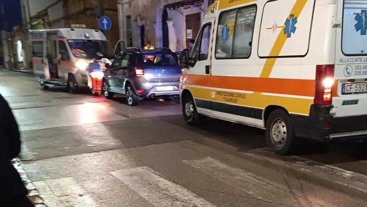 Immagine del post 12829 - Bari Salento, nasce in auto sulla strada verso l’ospedale: la piccola Gaia e la mamma stanno bene - Bari