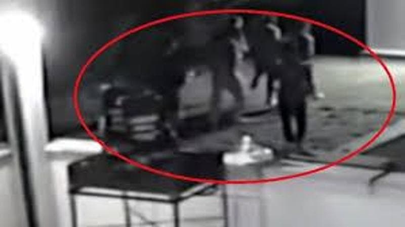Immagine del post 19501 - Bari Due quindicenni inglesi violentate dal branco durante una vacanza a Matera: condannati in quattro - Bari