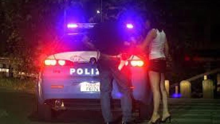 Prostituzione a Bari, identificate sette giovani donne: stazionavano tra via Glomerelli e via Buozzi - Bari