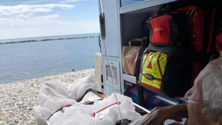 Immagine del post 22982 - Bari Ugento, turista romano vittima del caldo record: Leonardo Carusi muore a 72 anni in spiaggia - Bari