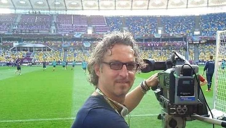 Immagine del post 10803 - Bari Addio a Francesco Saccente, il cameraman e scrittore stroncato da un infarto al mare: aveva 61 anni - Bari