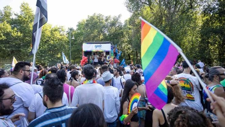 Immagine del post 11768 - Bari “Praticato un esorcismo per scacciare il maligno da una transgender”: denuncia in provincia di Bari - Bari