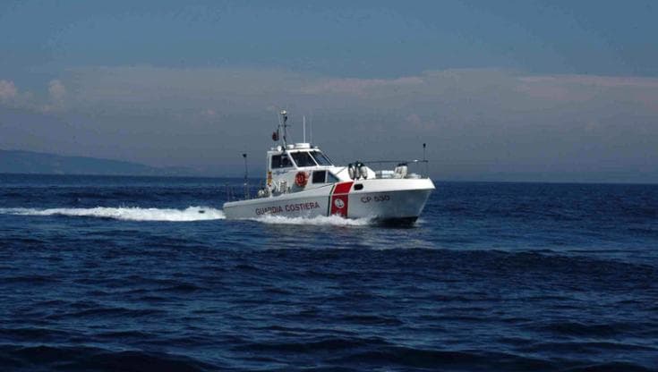 Immagine del post 14010 - Bari Salento, cadavere di una donna trovato in mare da un sub: mistero sulla sua identità - Bari