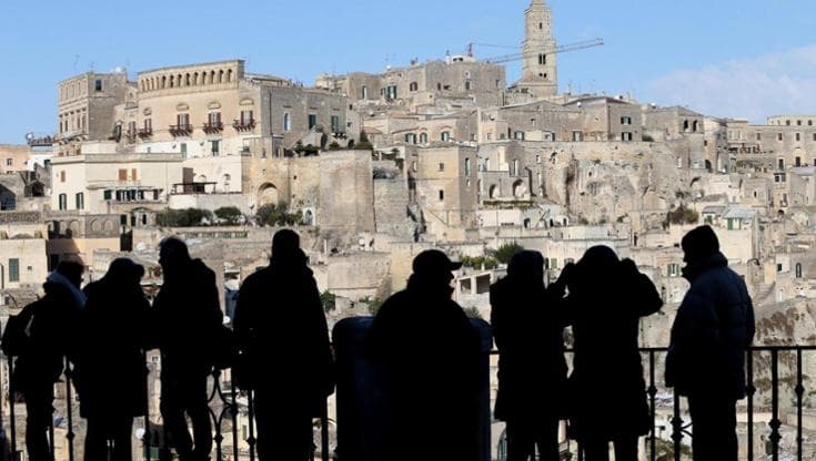 Immagine del post 13965 - Bari “Gli italiani all’estero sognano il Sud: è il turismo delle radici”: parla la studiosa Nicotera - Bari