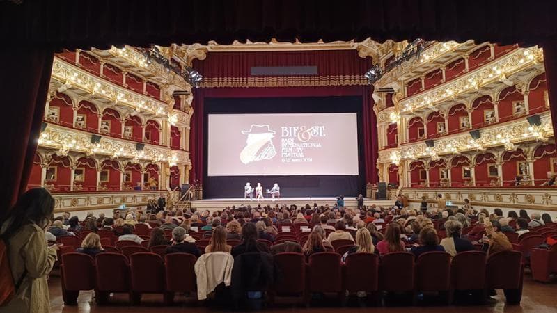 Immagine del post 4206 - Bari Fuori Bif&st, oltre 100 eventi tra parità di genere e Mediterraneo: “Dialoghiamo con la città” - Bari