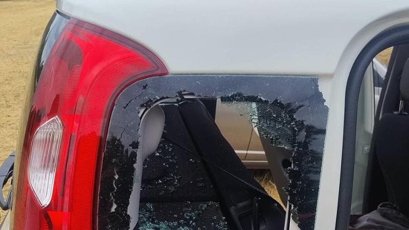 Immagine del post 21886 - Bari Vetri rotti e furti in riva al mare, a Gallipoli l’estate cafona è iniziata: “Denunciate” - Bari