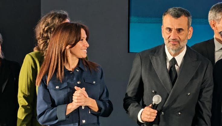 Immagine del post 21850 - Bari Quote rosa e territorio, la via stretta di Decaro che per ora tiene la delega al turismo - Bari