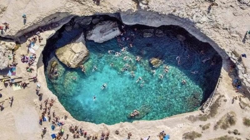 Immagine del post 22989 - Bari Grotta della Poesia, scatta il ticket di 5 euro: “Pagano solo i turisti, l’area sarà valorizzata” - Bari
