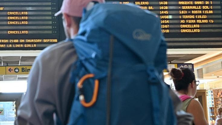 Immagine del post 11785 - Bari Guasto alla linea elettrica, stop ai treni tra Trinitapoli e Barletta: ritardi e cancellazioni - Bari
