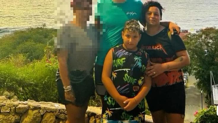 Immagine del post 14019 - Bari Calimera, l’ultimo post di Najoua Minniti al mare con il figlio: “Ogni tanto riuniamo la famiglia” - Bari