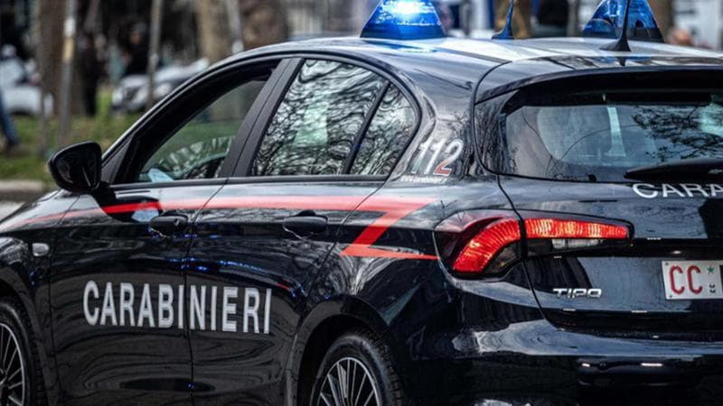 Foggia, ragazza di 19 anni molestata sul bus. Chiama il 112 e fa arrestare un passeggero - Bari