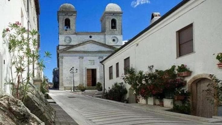 Immagine del post 18501 - Bari A Celle San Vito nel paese senza medico anche il pane va prenotato: “La nostra è resistenza” - Bari
