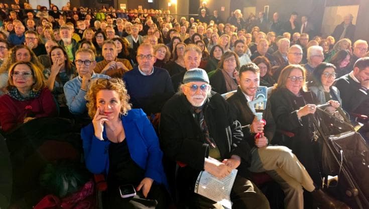 Immagine del post 18523 - Bari Referendum, a Bari appello finale dei sostenitori del No alla riforma: “Difendiamo la Costituzione” - Bari