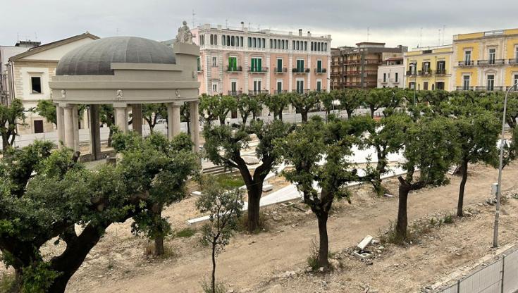 Immagine del post 7459 - Bari “Referendum, manifesti affissi solo in periferia”: diffida al Comune ad Acquaviva delle Fonti - Bari