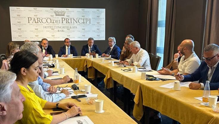 Immagine del post 21895 - Bari Fratelli d’Italia: Vannacci non fa paura. E Fn: presto un nostro candidato sindaco a Bari - Bari