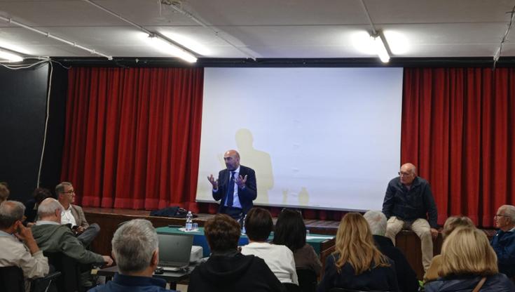 Immagine del post 7482 - Bari "Più sicurezza e pulizia a Pane e pomodoro”, i residenti di Madonnella incontrano il sindaco Leccese - Bari