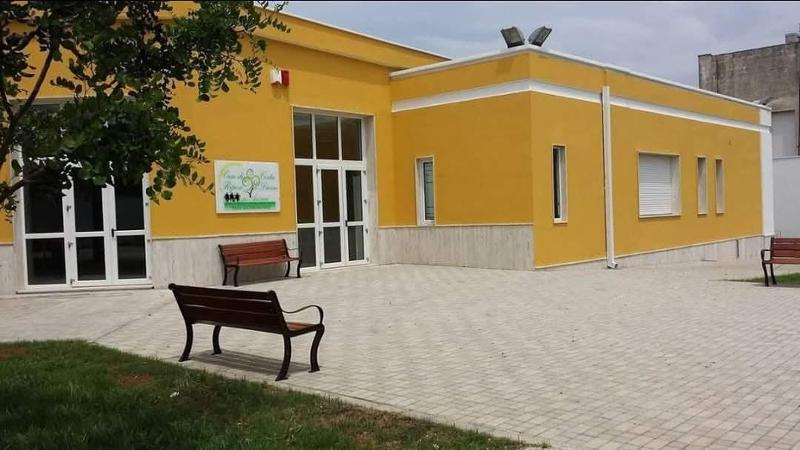 Salento, casa di cura con 24 anziani viene dichiarata insolvente: il gestore ricoverato per malore - Bari