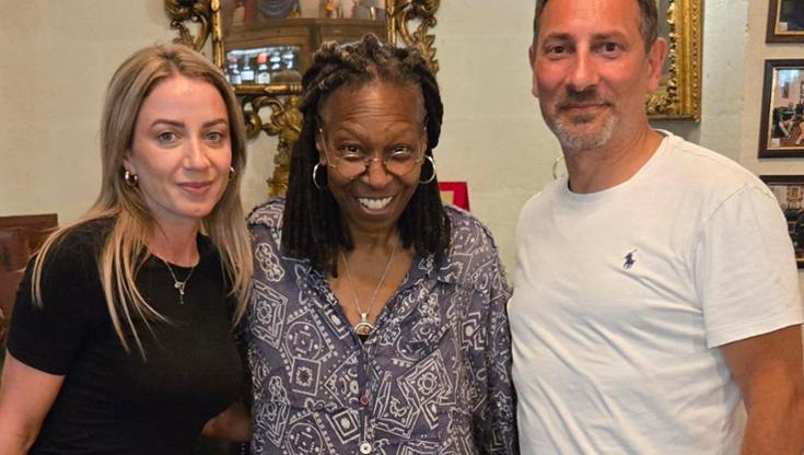 Immagine del post 8766 - Bari A Matera l’attrice premio Oscar Whoopi Goldberg: in giro tra visite a sassi, chiese e cibo tipico - Bari