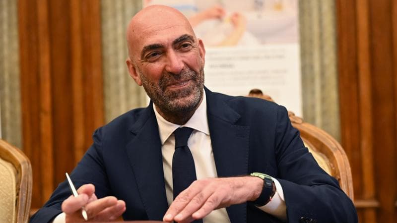 Bari calcio, Leccese vara il comitato di 11 saggi per vigilare sulla società: ecco chi sono - Bari