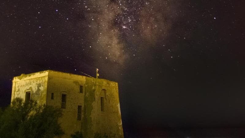 Dal Salento alla Via Lattea, lo scatto del cielo stellato su Torre Inserraglio è un incanto - Bari