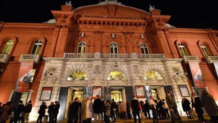 Immagine del post 26292 - Bari Con Beethoven stagione del Petruzzelli a senso unico: si priva il pubblico della contemporaneità - Bari