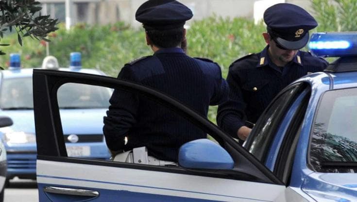 Immagine del post 16274 - Bari Spunta coltello durante lite fra inquilino e proprietario di casa: un ferito. Scatta una denuncia - Bari