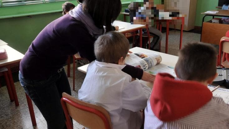 Immagine del post 16296 - Bari Maestra si fa male in classe ma sfora giorni di malattia, licenziata scrive a Valditara: “Kafkiano” - Bari
