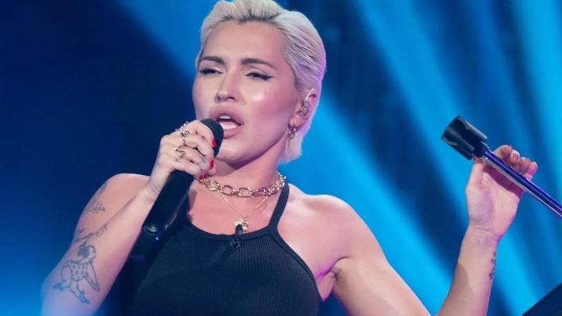 Immagine del post 6314 - Bari “Anema e core” di Serena Brancale è disco d'oro. Per l’estate un nuovo duetto con Alessandra Amoroso - Bari