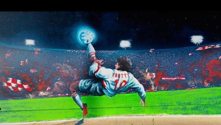 Immagine del post 21968 - Bari Bari, la curva nord del San Nicola intitolata a Protti: “Il tributo più giusto all’eterno numero 10” - Bari