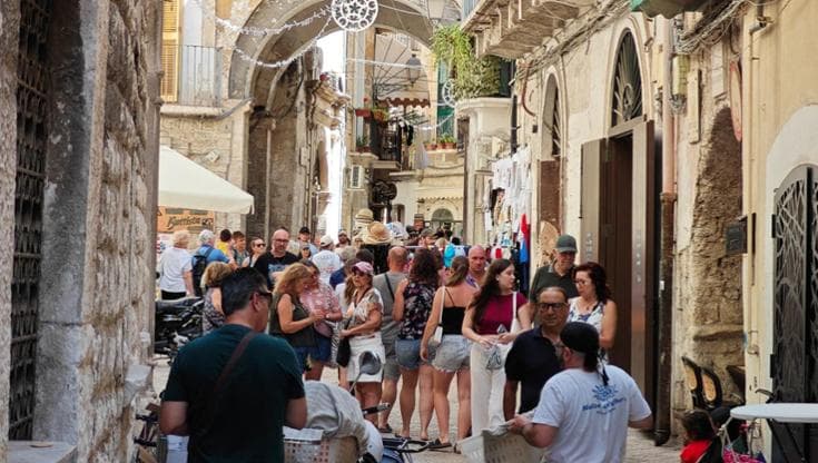 Immagine del post 23096 - Bari Affitti brevi, a Bari è corsa a mettersi in regola: “A rischio un proprietario di b&b su tre” - Bari