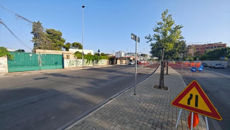 “Dateci l’ok e laveremo gratis 10 auto del Comune”. Via libera all’autolavaggio in viale Pasteur - Bari