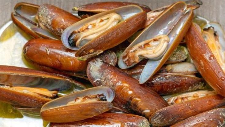 Immagine del post 12974 - Bari “I clienti vogliono i datteri stasera, spendono bene”: la rete in Puglia fra ristoranti e pescherie - Bari