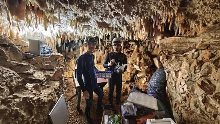 Prove di vita sulla Luna negli abissi delle grotte di Castellana: “Seminiamo anche le rape” - Bari