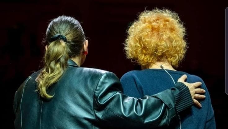 Immagine del post 14164 - Bari “Ciao Ornella”, da Emma a Giuliano Sangiorgi il dolore dei cantanti pugliesi per la morte di Vanoni - Bari