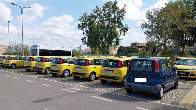 In Puglia il grande spreco del Consorzio di bonifica, noleggiate 98 auto: conto da 1,5 milioni - Bari