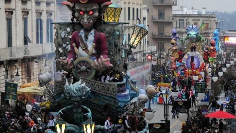 Carnevale di Putignano, superate le 25.000 presenze - Bari