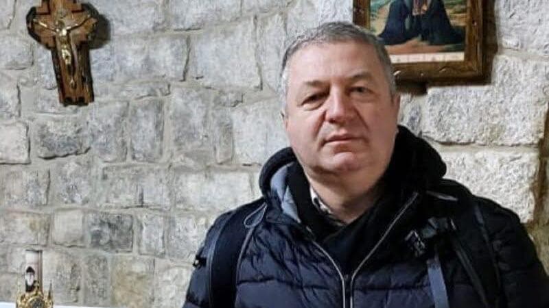 Immagine del post 19686 - Bari “Non mi hai fatto entrare al funerale”: a San Severo un uomo aggredisce il parroco in sacrestia - Bari